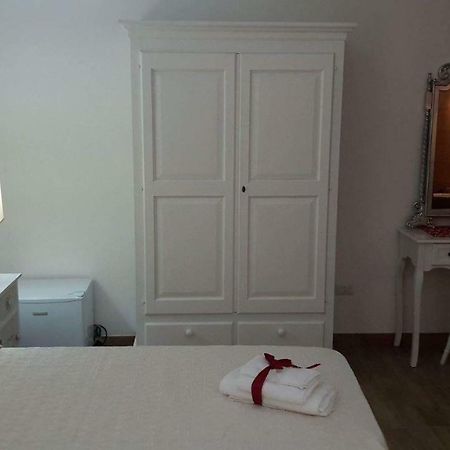 Camere Vacanze Acqua Chiara بورتو توريس المظهر الخارجي الصورة