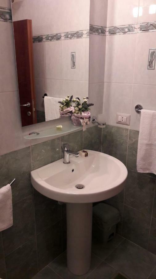 Camere Vacanze Acqua Chiara بورتو توريس المظهر الخارجي الصورة
